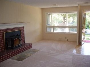 1214 SW Normandy Ter, Normandy Park, WA 98166