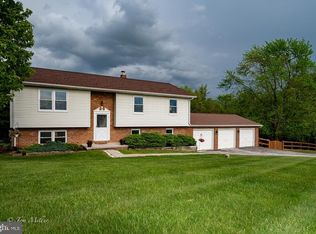 2539 Bert Fowler Rd, Hampstead, MD 21074