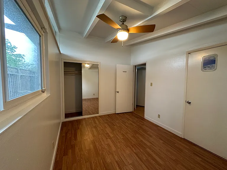 868 Lakehaven Dr — Photo 10