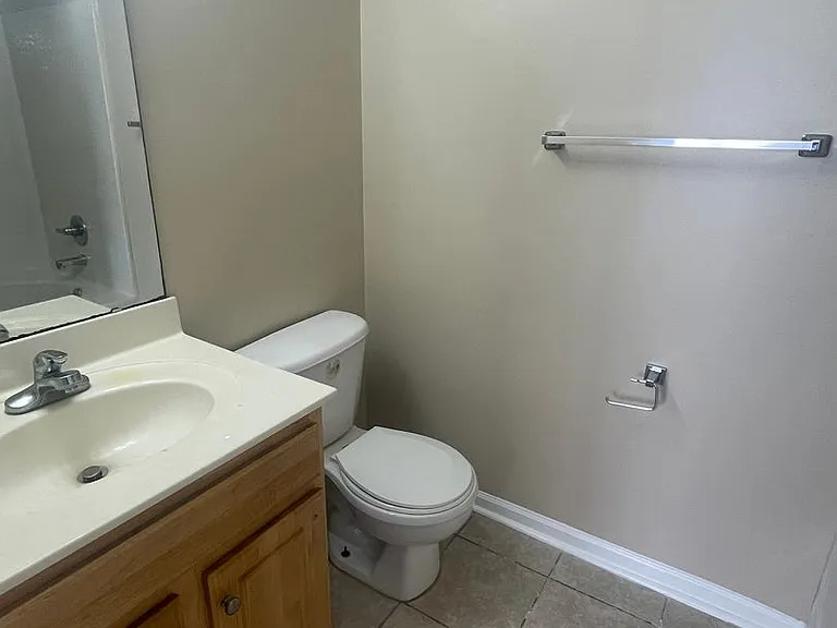4604 Palm Breeze Ln — Photo 7
