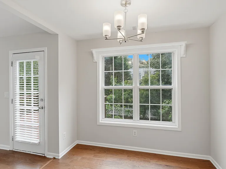 1161 Riverside Run Ln — Photo 12