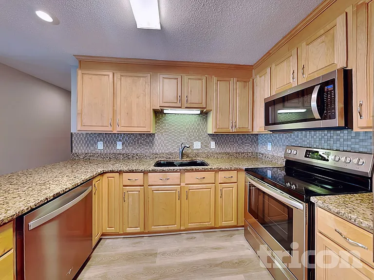 113 Cobblestone Ct — Photo 6