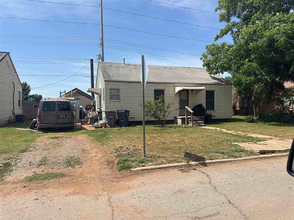 2nd image of 113 NE Arlington Ave
