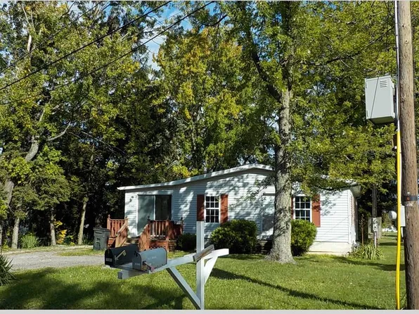 11360 Shadduck Rd, North East, PA 16428