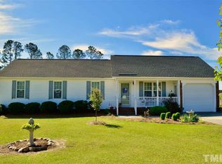208 Clear Water Dr, Smithfield, NC 27577