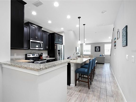 5th image of 11630 Meadowgate Pl