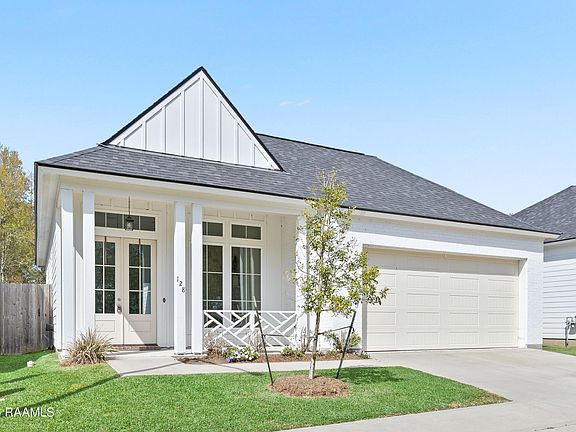 2nd image of 128 Jagged Grove Ln