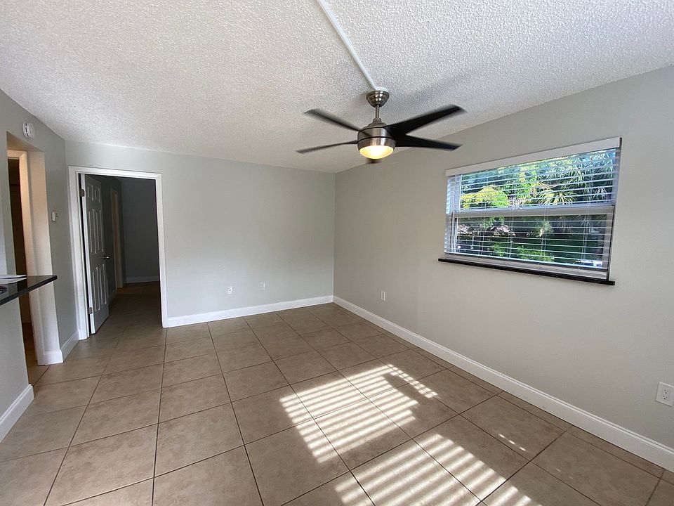 1st image of 1045 Cocoanut Ave APT 210