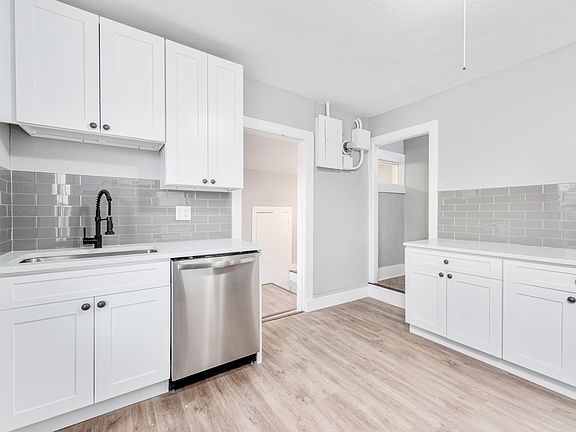 Main Floor Kitchen