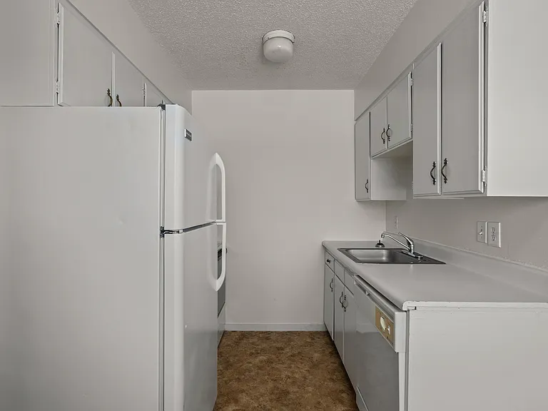 2x1 Kitchen
