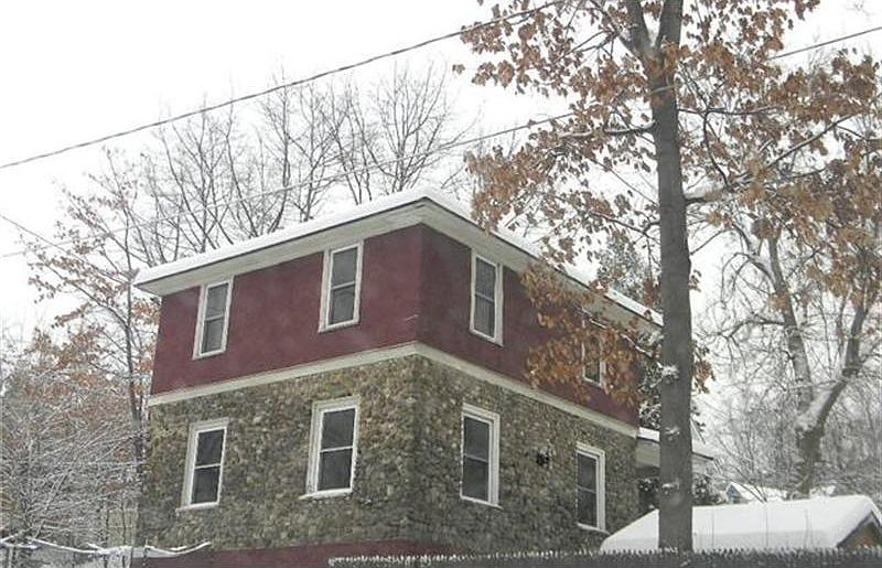 2nd image of 41 Shepard Ave
