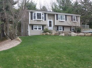 44 Club House Rd, West Greenwich, RI 02817