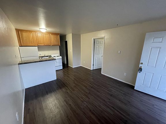 2nd image of 225 N Sherwood St APT 2E