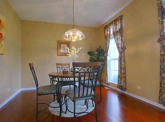 4th image of 18811 W Meadow Grass Dr