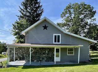 613 Granger Hill Rd, Towanda, PA 18848