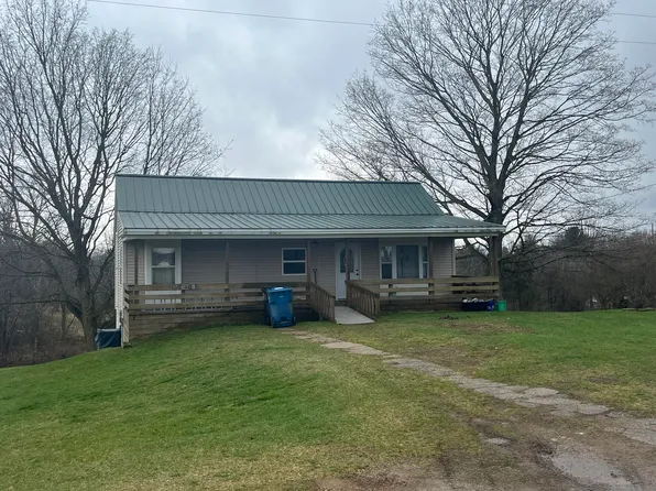 944 110th Ave, Plainwell, MI 49080