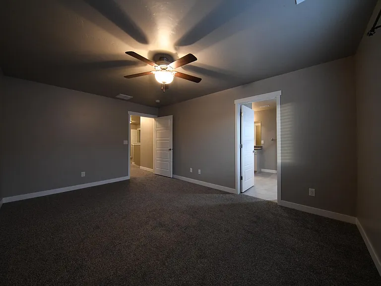 1391 W Bridal Veil Dr — Photo 9