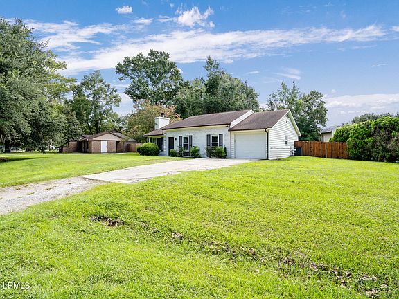 4th image of 3050 Huron Drive