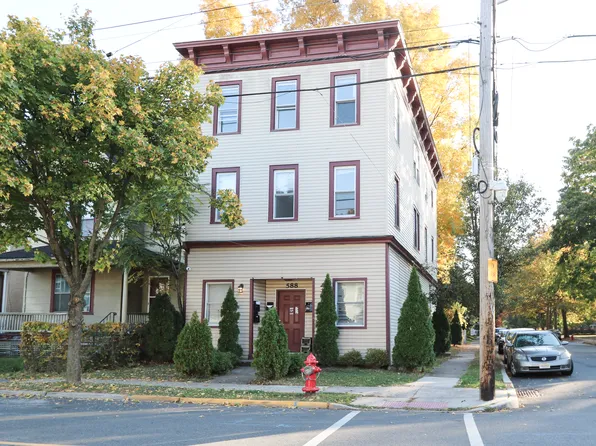 588 Argyle Ave #2, Orange, NJ 07050