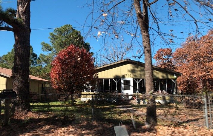1st image of 4313 Jackson Ln