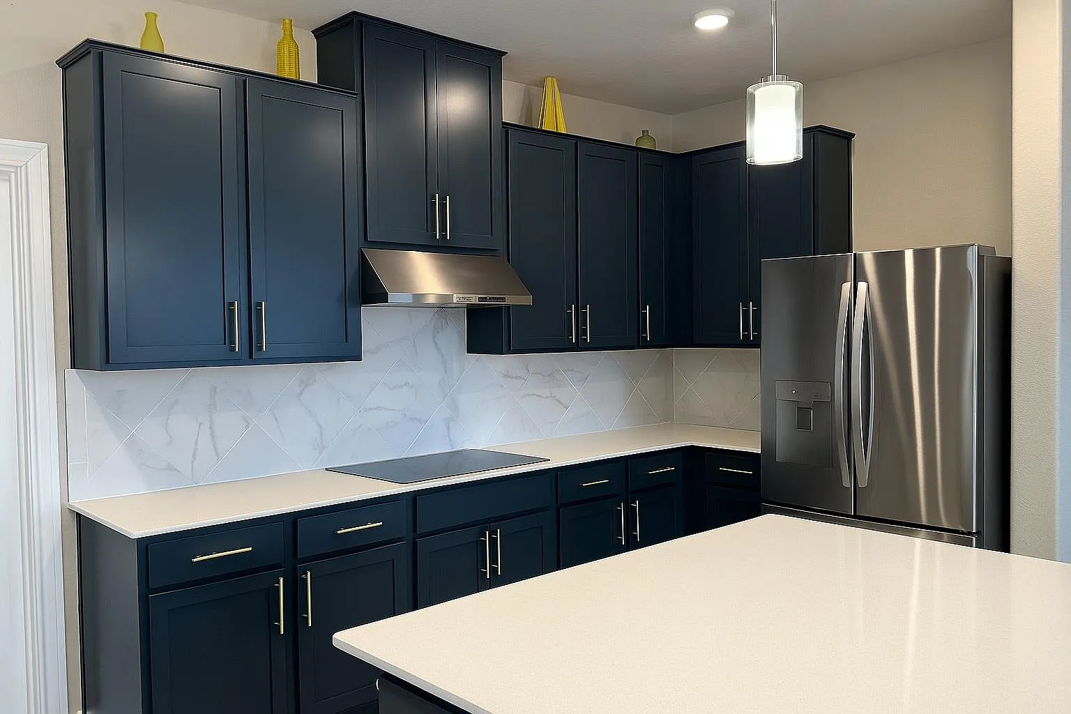 5 bed, 3.5 bath, 2945 sqft, $2,999 — Photo 2