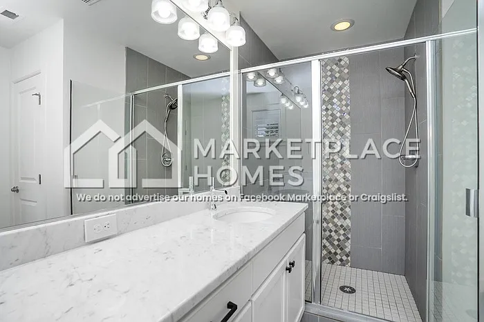 23942 SE 45th Pl — Photo 16