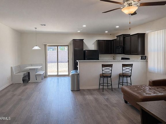 4th image of 37279 W LA PAZ Street