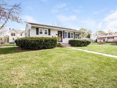 10 Francis Rd, Danbury, CT, 06810