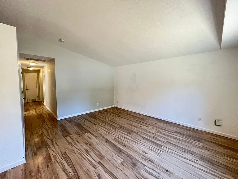 8456 SE 75th Pl — Photo 20