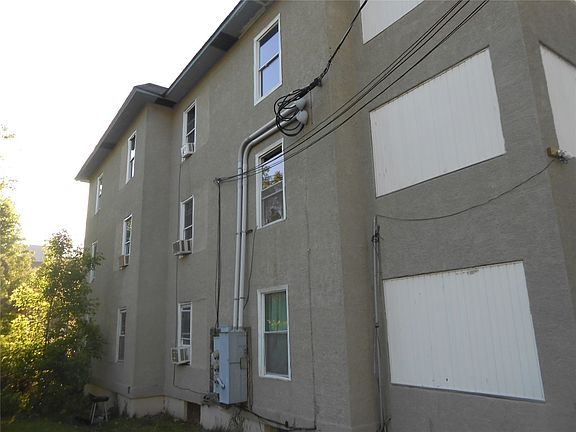 5th image of 24 Tremont Ave