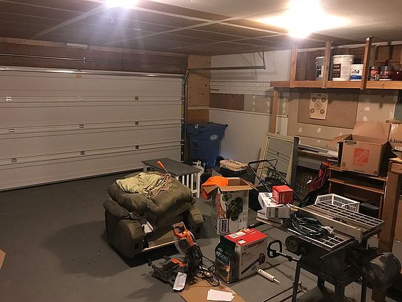 3rd image of 3813 225th St E
