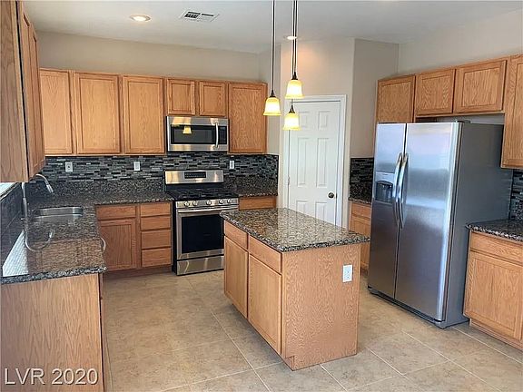 4th image of 2663 Colina Bella Ct