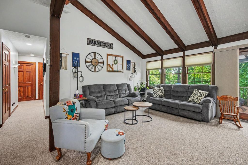 8393 Bridgetown Rd, Cleves, OH - View 5