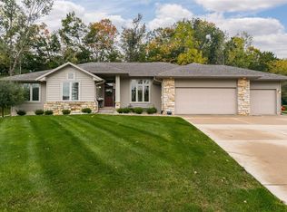 6513 River Oak Ct NE, Cedar Rapids, IA 52411