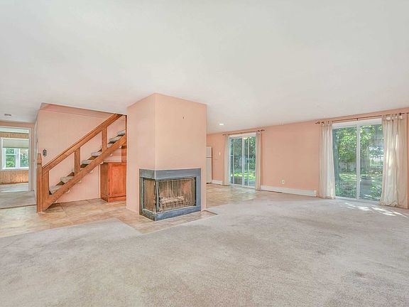 5th image of 58 S Howell Ave