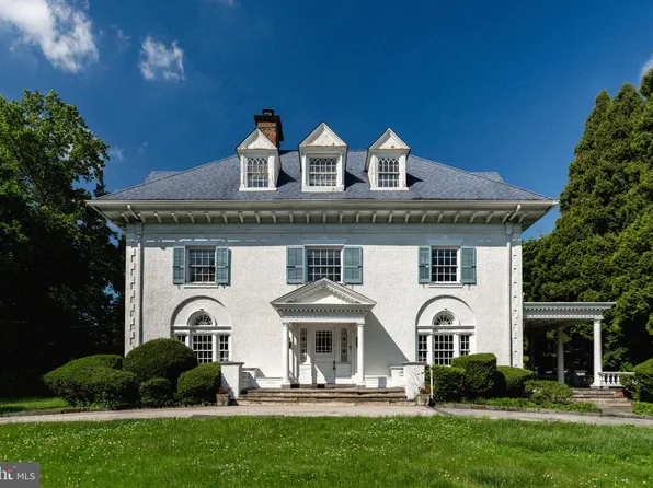 630 W Allens Ln, Philadelphia, PA 19119