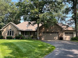 10030 Eagle Ct, Demotte, IN 46310