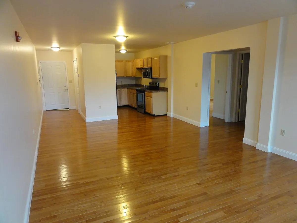 Building Photo - 329 Penn Ave #1B