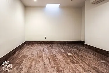 Rented by MySpaceNYC