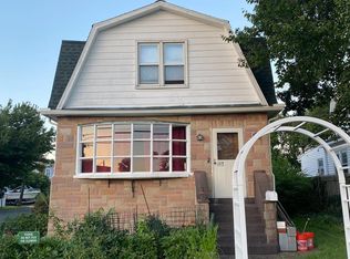 421 Garfield Ave, Folcroft, PA 19032