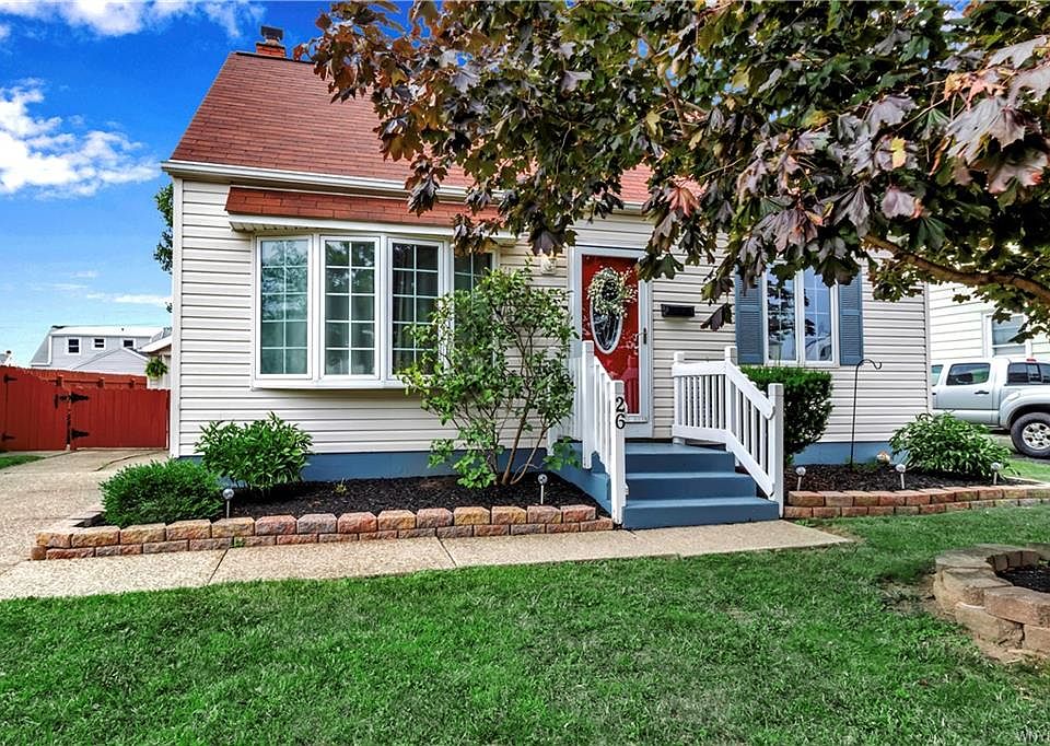 1st image of 26 McParlin Ave