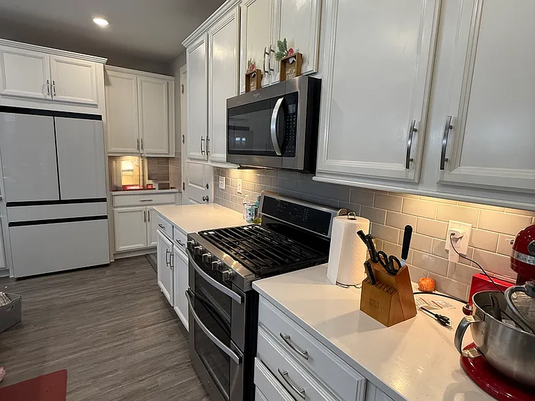 2076 Sicily Cir — Photo 5