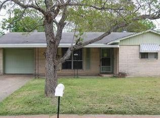 4305 Greenbriar Dr, Waco, TX 76705