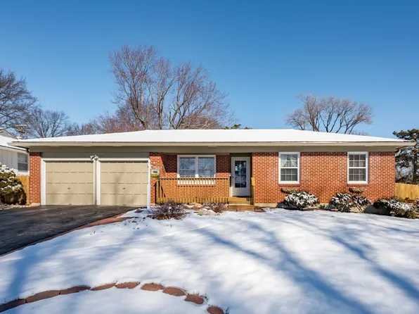 3506 W 49th St, Roeland Park, KS 66205