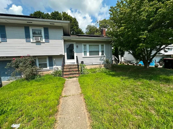 129 Florence St, Brockton, MA 02301