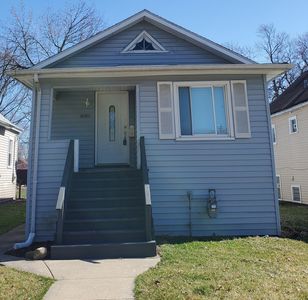 10955 S Esmond St, Chicago, IL, 60643