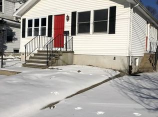 68 Garfield Ave, Hyde Park, MA 02136