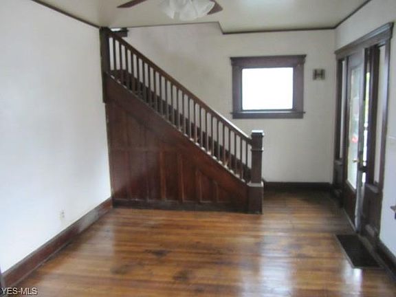 3rd image of 145 Garvin Ave