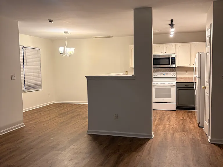 8541 Westhope St — Photo 14