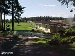 3067 Heller Rd, Oak Harbor, WA 98277